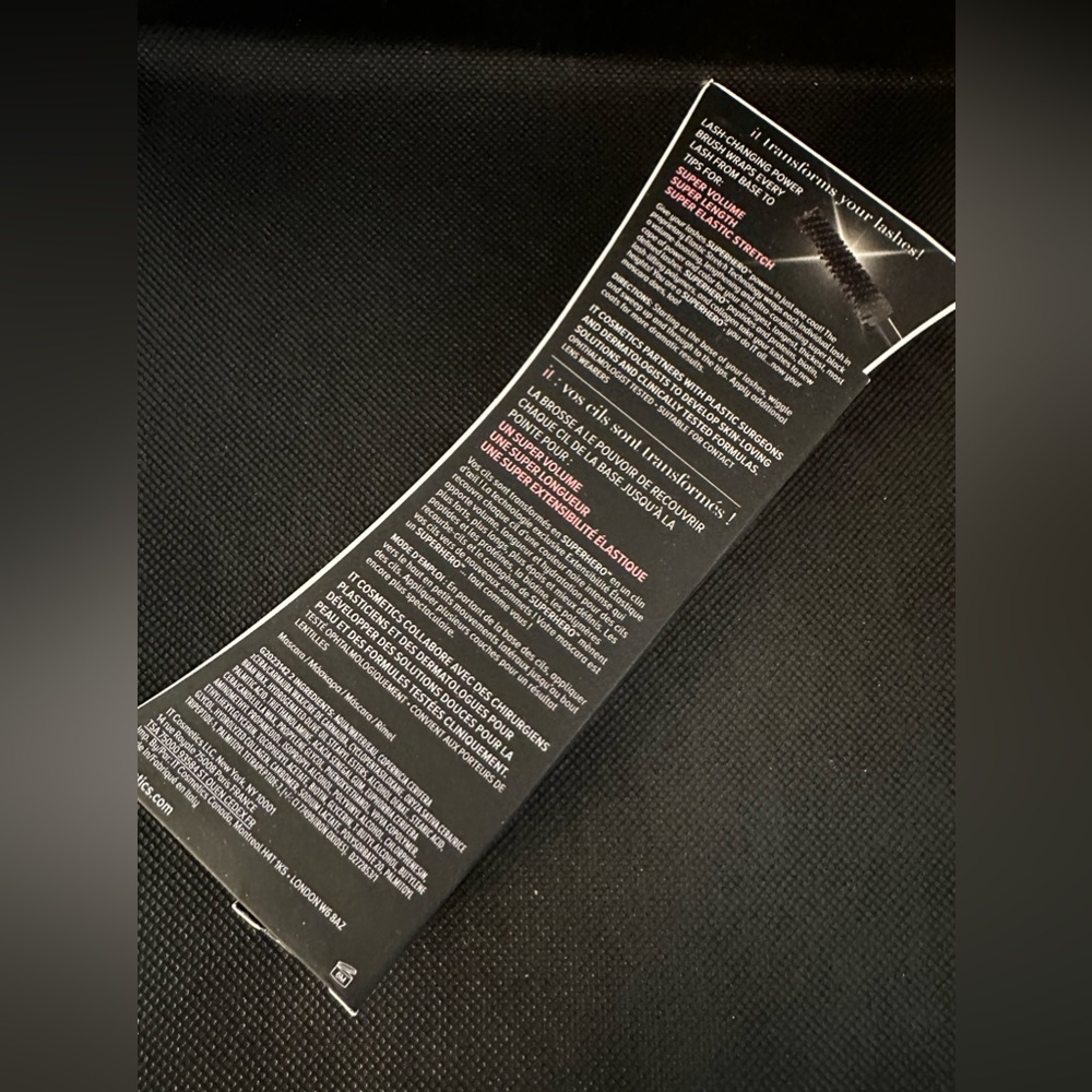 IT Cosmetics - Picture 3 of 3